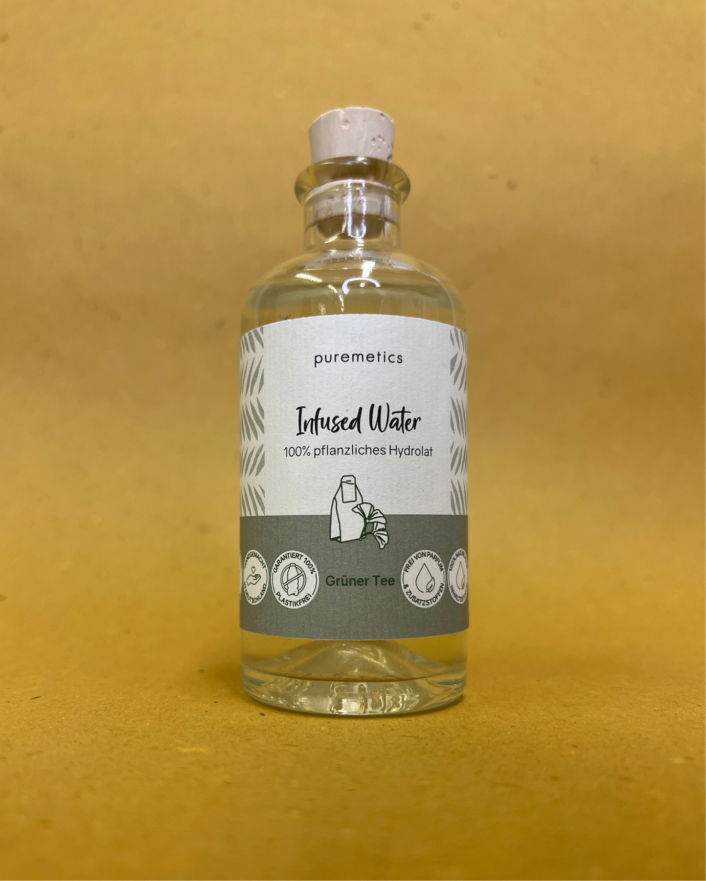 INFUSED WATER 'GRÜNER TEE'