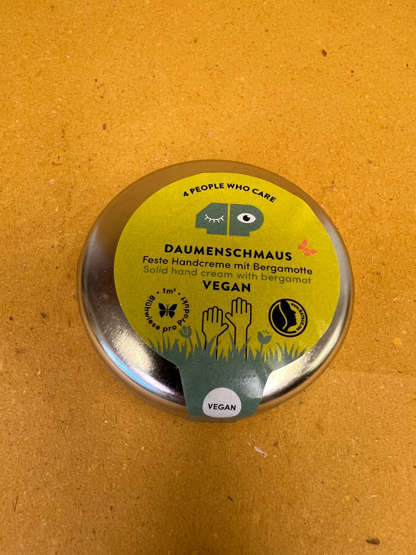 Veganer Daumenschmaus (feste Handcreme)