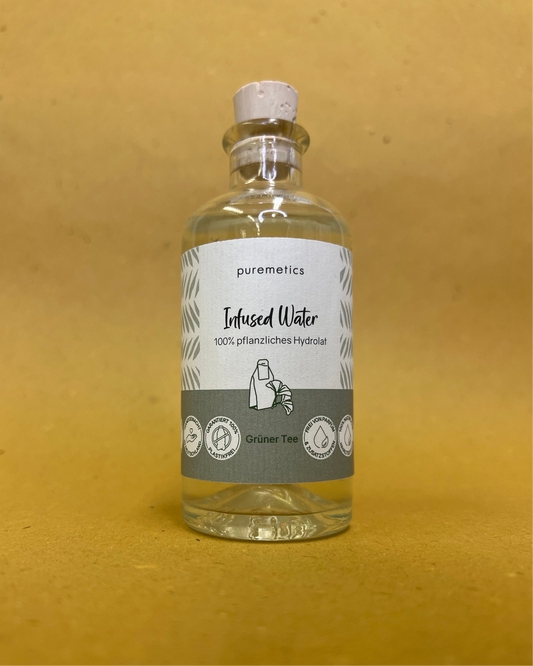 INFUSED WATER 'GRÜNER TEE'